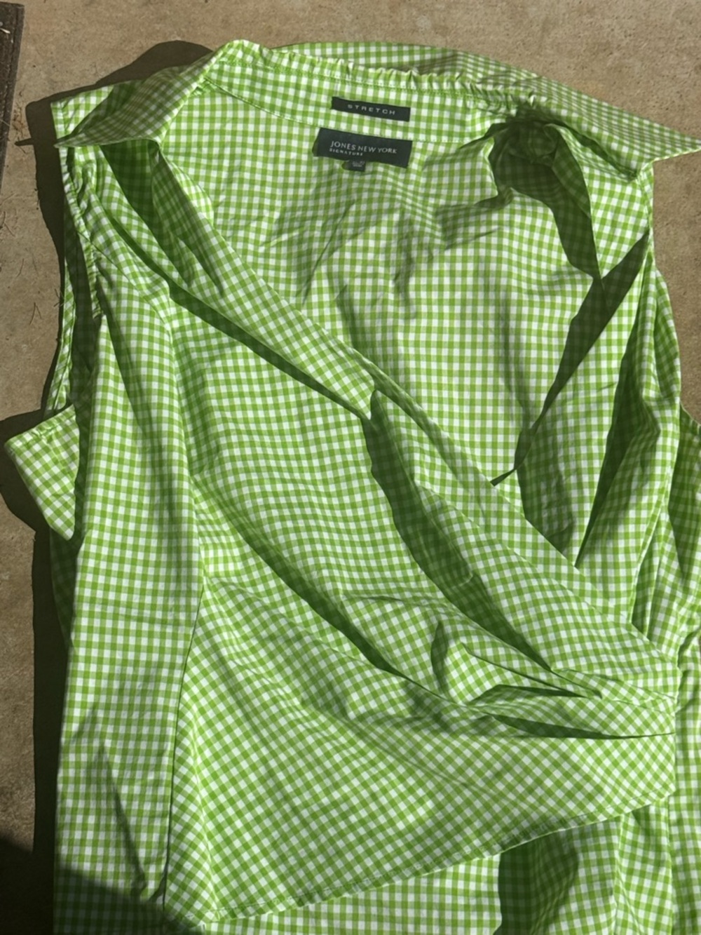 Vintage Women’s Jones New York Lime and White  Sleeveless Gingham Shirt